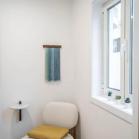 Cedofeita 2br Duplex W/ Garage By Lovelystay Apartment