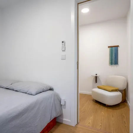 Cedofeita 2br Duplex W/ Garage By Lovelystay Porto