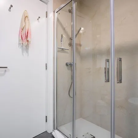 Cedofeita 2br Duplex W/ Garage By Lovelystay Porto